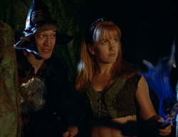 extant_XenaWarriorPrincess_2x08-TenLittleWarlords_1925