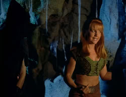 extant_XenaWarriorPrincess_2x08-TenLittleWarlords_1937