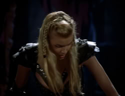 extant_XenaWarriorPrincess_2x08-TenLittleWarlords_2288