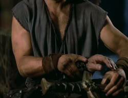extant_XenaWarriorPrincess_2x08-TenLittleWarlords_2363