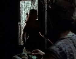 extant_XenaWarriorPrincess_2x09-ASolsticeCarol_0175