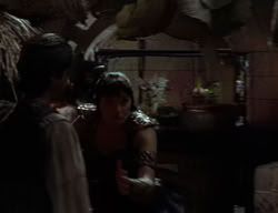 extant_XenaWarriorPrincess_2x09-ASolsticeCarol_0177
