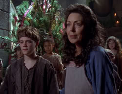 extant_XenaWarriorPrincess_2x09-ASolsticeCarol_0291