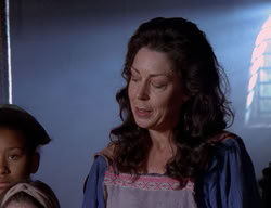 extant_XenaWarriorPrincess_2x09-ASolsticeCarol_0383