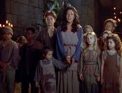extant_XenaWarriorPrincess_2x09-ASolsticeCarol_0506
