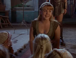 extant_XenaWarriorPrincess_2x09-ASolsticeCarol_0566