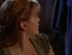extant_XenaWarriorPrincess_2x09-ASolsticeCarol_0576