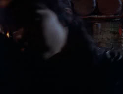 extant_XenaWarriorPrincess_2x09-ASolsticeCarol_0684