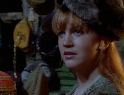 extant_XenaWarriorPrincess_2x09-ASolsticeCarol_0711