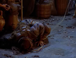 extant_XenaWarriorPrincess_2x09-ASolsticeCarol_0720