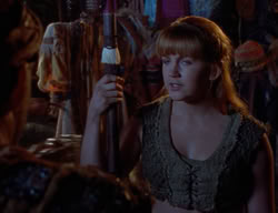 extant_XenaWarriorPrincess_2x09-ASolsticeCarol_0743
