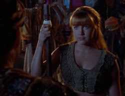 extant_XenaWarriorPrincess_2x09-ASolsticeCarol_0757