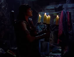 extant_XenaWarriorPrincess_2x09-ASolsticeCarol_1038