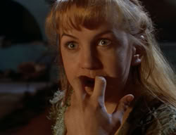 extant_XenaWarriorPrincess_2x09-ASolsticeCarol_1127