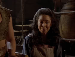 extant_XenaWarriorPrincess_2x09-ASolsticeCarol_1246