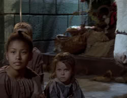 extant_XenaWarriorPrincess_2x09-ASolsticeCarol_1270