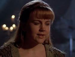extant_XenaWarriorPrincess_2x09-ASolsticeCarol_1276