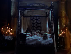 extant_XenaWarriorPrincess_2x09-ASolsticeCarol_1394