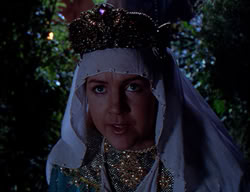 extant_XenaWarriorPrincess_2x09-ASolsticeCarol_1841