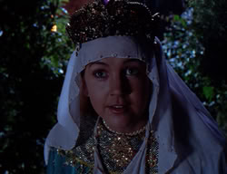 extant_XenaWarriorPrincess_2x09-ASolsticeCarol_1849