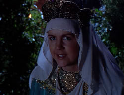 extant_XenaWarriorPrincess_2x09-ASolsticeCarol_1855