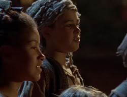 extant_XenaWarriorPrincess_2x09-ASolsticeCarol_2424