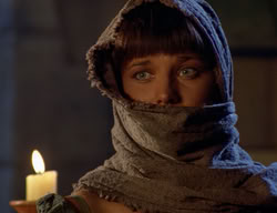 extant_XenaWarriorPrincess_2x09-ASolsticeCarol_2441