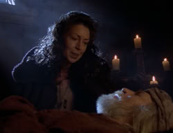 extant_XenaWarriorPrincess_2x09-ASolsticeCarol_2632