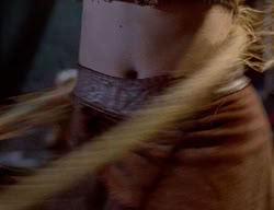 extant_XenaWarriorPrincess_2x09-ASolsticeCarol_2855