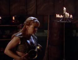 extant_XenaWarriorPrincess_2x09-ASolsticeCarol_3072