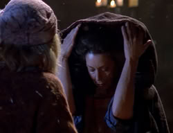 extant_XenaWarriorPrincess_2x09-ASolsticeCarol_3306