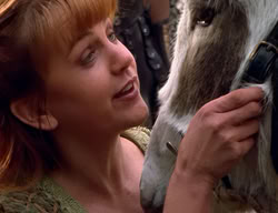 extant_XenaWarriorPrincess_2x09-ASolsticeCarol_3459