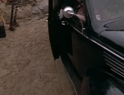 extant_XenaWarriorPrincess_2x10-TheXenaScrolls_0055