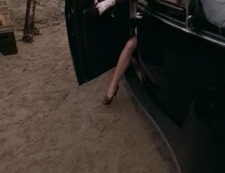 extant_XenaWarriorPrincess_2x10-TheXenaScrolls_0056