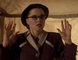 extant_XenaWarriorPrincess_2x10-TheXenaScrolls_0098