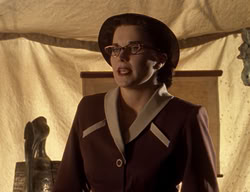 extant_XenaWarriorPrincess_2x10-TheXenaScrolls_0351