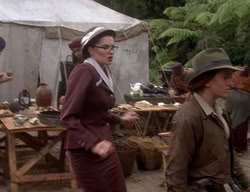 extant_XenaWarriorPrincess_2x10-TheXenaScrolls_0375