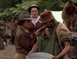 extant_XenaWarriorPrincess_2x10-TheXenaScrolls_0380