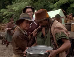 extant_XenaWarriorPrincess_2x10-TheXenaScrolls_0384