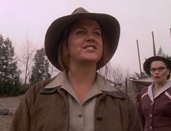 extant_XenaWarriorPrincess_2x10-TheXenaScrolls_0475