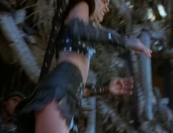 extant_XenaWarriorPrincess_2x10-TheXenaScrolls_0521