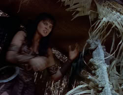 extant_XenaWarriorPrincess_2x10-TheXenaScrolls_0547