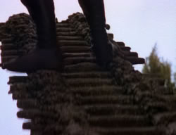 extant_XenaWarriorPrincess_2x10-TheXenaScrolls_0560