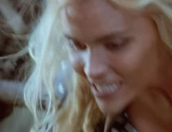 extant_XenaWarriorPrincess_2x10-TheXenaScrolls_0571