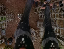 extant_XenaWarriorPrincess_2x10-TheXenaScrolls_0607