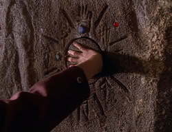 extant_XenaWarriorPrincess_2x10-TheXenaScrolls_1083