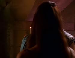extant_XenaWarriorPrincess_2x10-TheXenaScrolls_1256