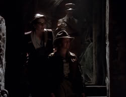 extant_XenaWarriorPrincess_2x10-TheXenaScrolls_1440