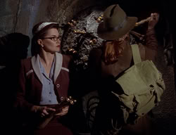 extant_XenaWarriorPrincess_2x10-TheXenaScrolls_1767