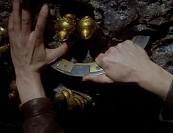 extant_XenaWarriorPrincess_2x10-TheXenaScrolls_1827